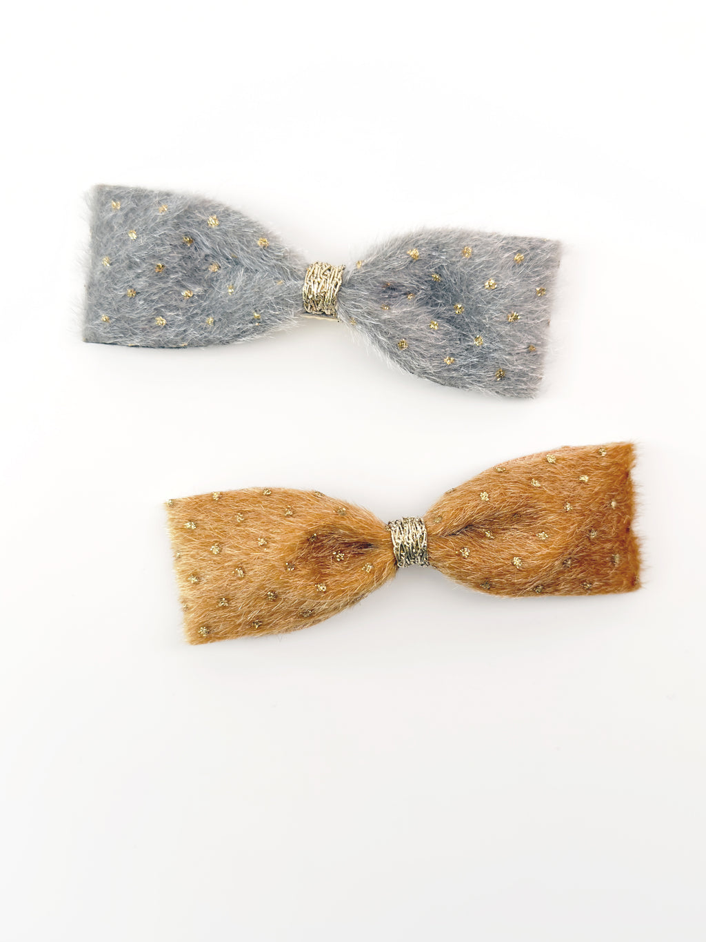 BALOVESYOU Stardust pet hair clips displayed in Silver and a warm golden color.