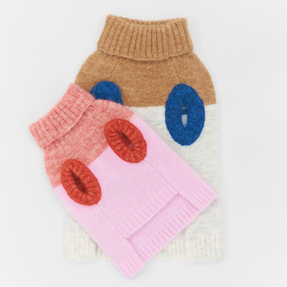 Front view of the Cat-Sophy  alpaca wool pet vest, ultra-light and soft for small dogs.