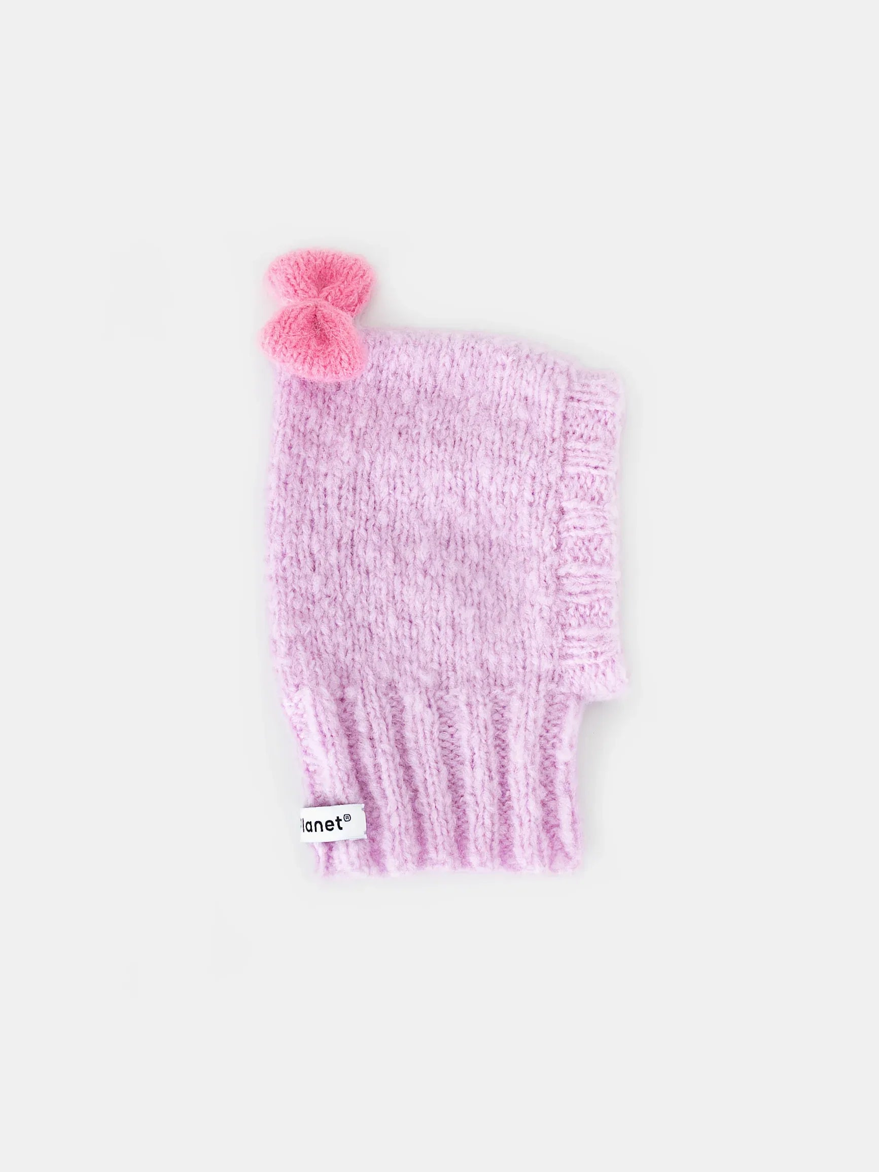 Main product view of the Lavender "Mochi BonBon" hand-knitted pet beanie featuring a fuzzy wool texture and a vibrant pink bow.