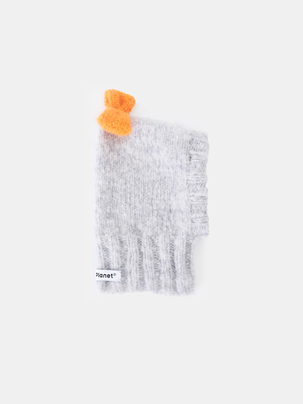 Main product view of the Smoke Gray "Mochi BonBon" pet beanie featuring a fuzzy wool texture and a contrasting orange bow.